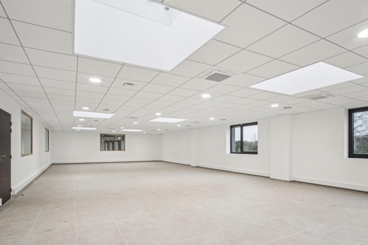 Local d'activité Vaires-sur-Marne 1280m² Location local d'activité Vaires-sur-Marne Seine-et-Marne OLACT2528966 7